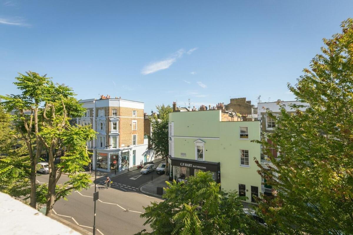 Portobello Road Artistic Studios 'Budget' Лондон Номер фото